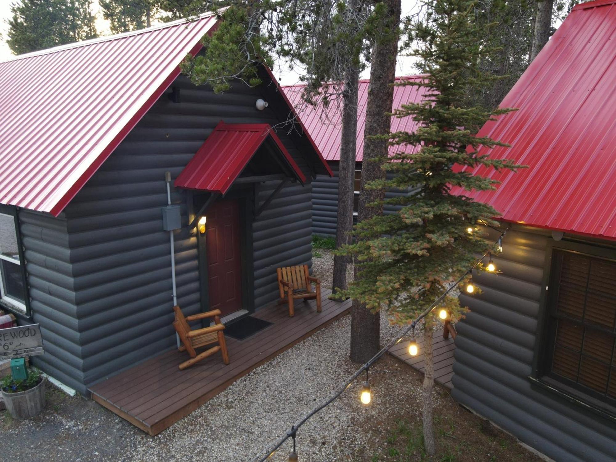 Yellowstone Cabins And Rv West Yellowstone Εξωτερικό φωτογραφία
